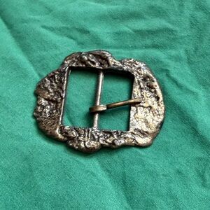 Rustic grey/bronze tone Belt Buckle vintage 4” x 3.5”